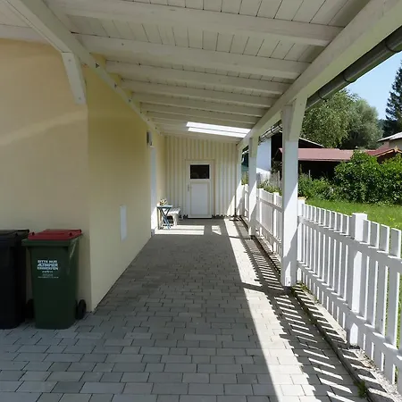 Casa vacanze Haus Am See *