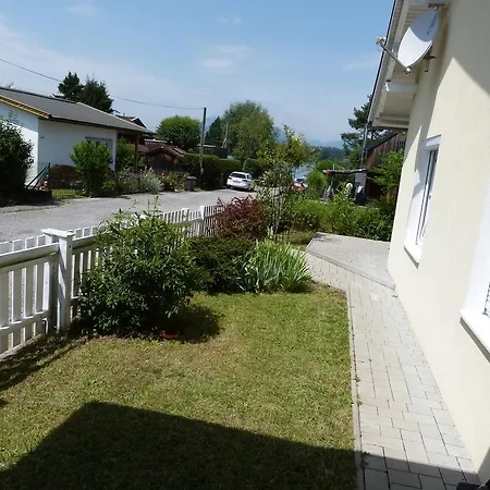 Haus Am See Casa vacanze *